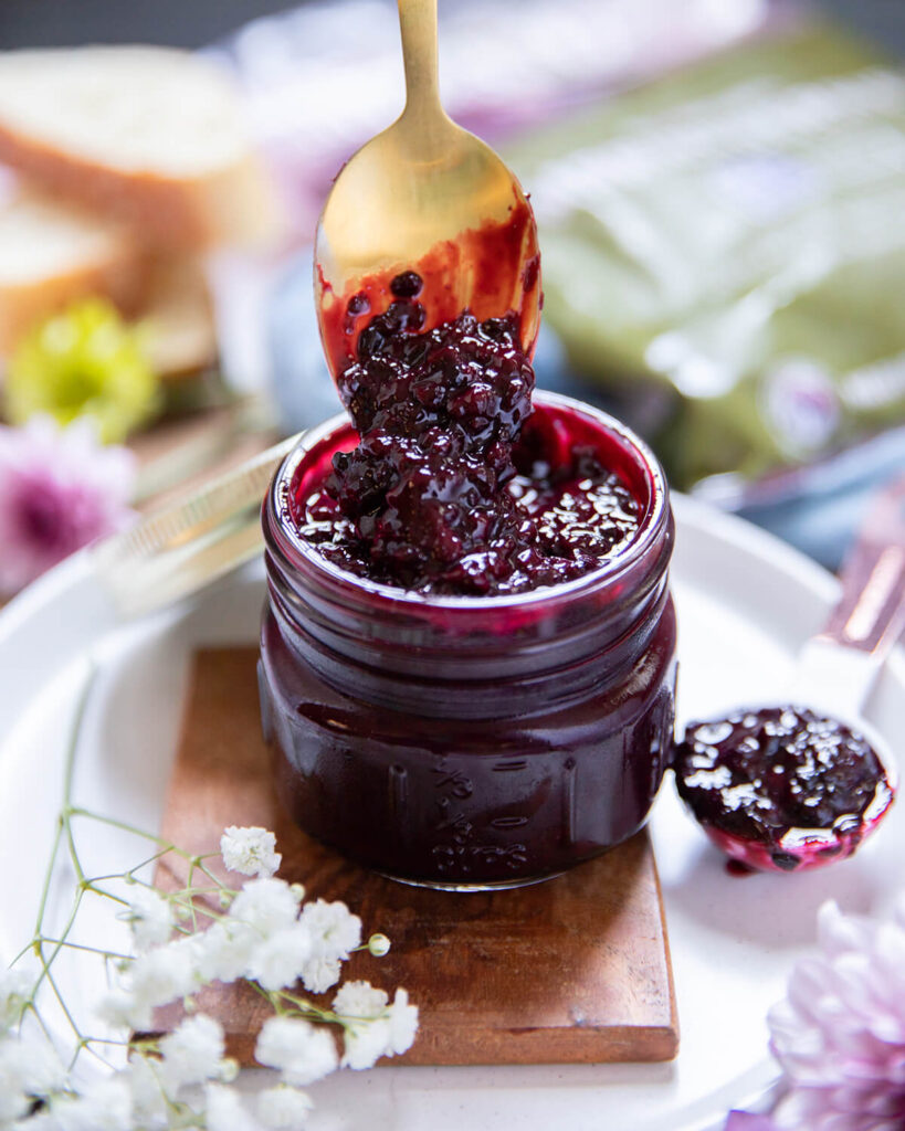Thick and Chunky Small-Batch Blackberry Jam